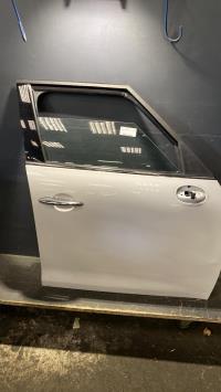 Porte avant droit