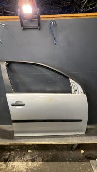Porte avant droit