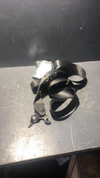 Ceinture avant droit