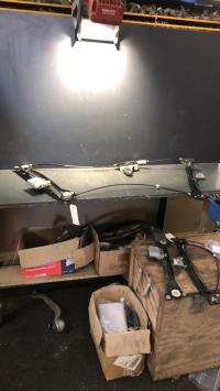 Leve vitre electrique avant droit