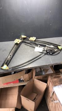 Leve vitre electrique avant gauche