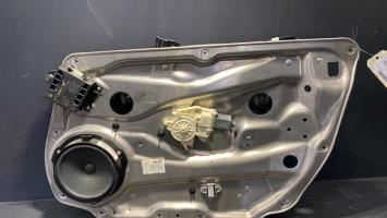 Mecanisme de leve vitre electrique avant droit