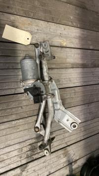 Moteur essuie glace avant
