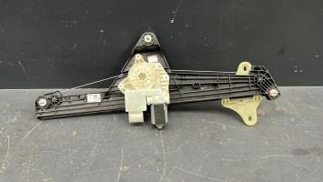 Mecanisme de leve vitre electrique avant droit