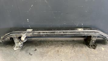 Absorbeur de pare choc avant