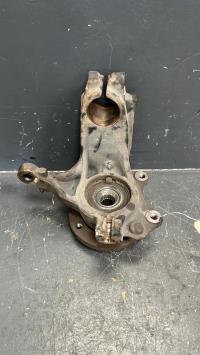Fusee avant gauche
