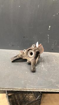 Fusee avant gauche