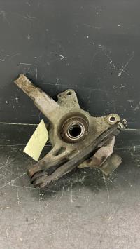 Fusee avant gauche