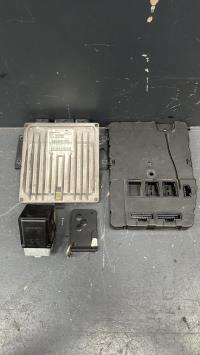 KIT DE DEMARRAGE RENAULT SCENIC 2 PHASE 1 1.9 DCI 2004 - casse auto 47