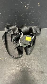 Ceinture arriere droit
