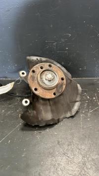 Fusee avant gauche