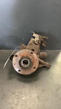 Fusee avant gauche