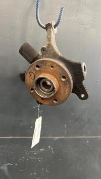 Fusee avant gauche
