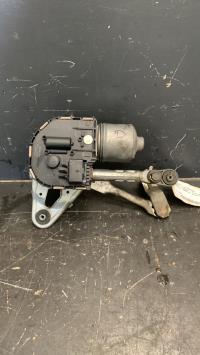 Moteur essuie glace avant droit