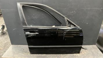 Porte avant droit