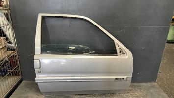 Porte avant droit