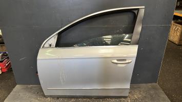 Porte avant gauche