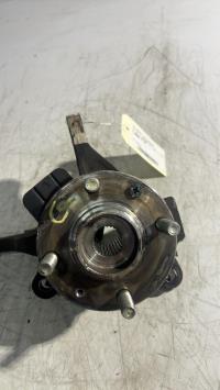 Fusee avant gauche