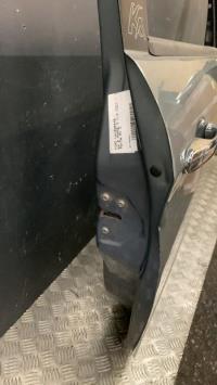 Porte avant droit