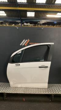 Porte avant gauche