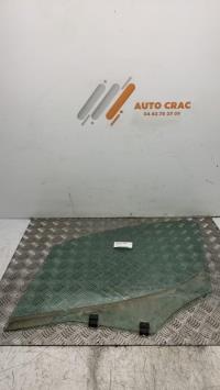Vitre avant gauche