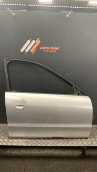 Porte avant droit