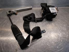 Ceinture avant droit