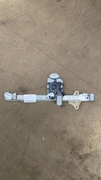 Mecanisme de leve vitre electrique avant droit