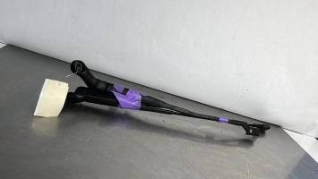 Bras essuie glace avant