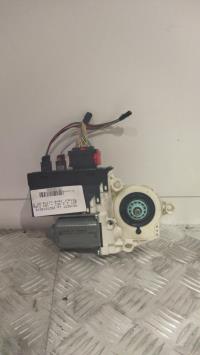 Moteur leve vitre avant gauche