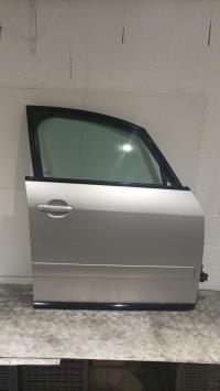Porte avant droit
