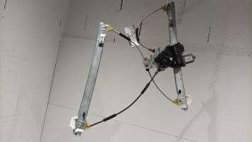 Mecanisme de leve vitre electrique avant droit