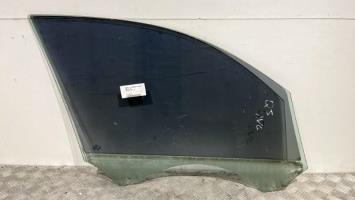 Vitre avant gauche