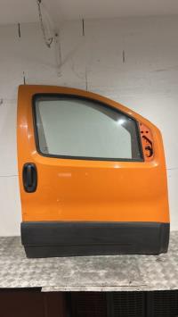 Porte avant droit