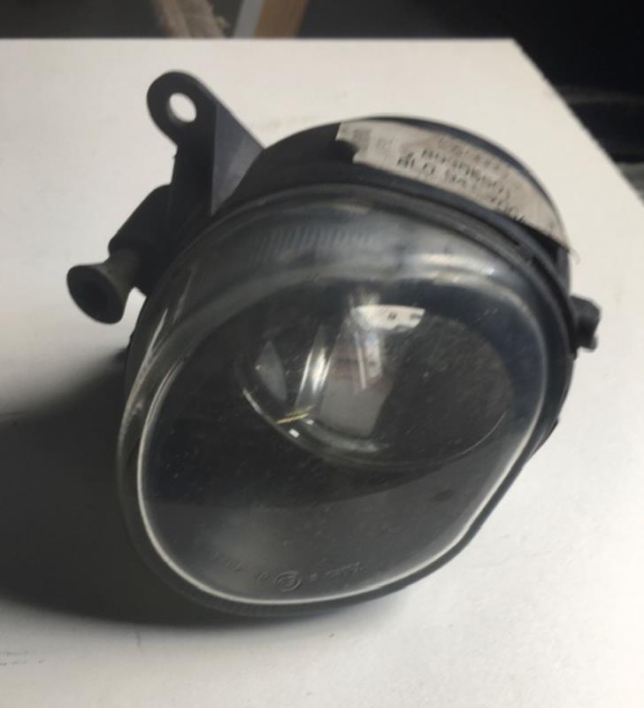 Anti brouillard droit (feux)