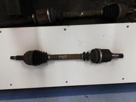 Cardan gauche (transmission)
