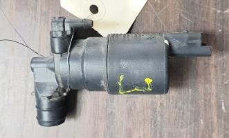 Pompe lave glace avant