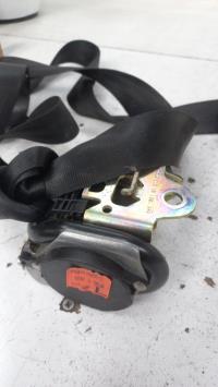 Ceinture avant gauche