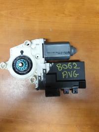Moteur leve vitre avant gauche