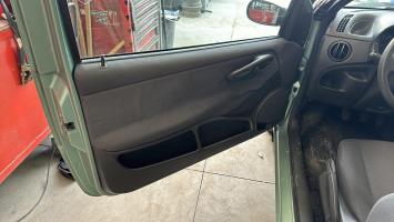 Leve vitre electrique avant gauche