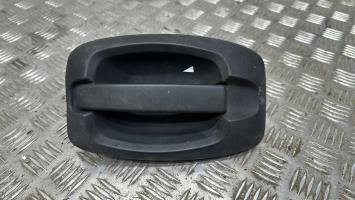 Poignee porte avant droit