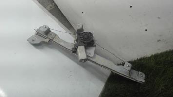 Leve vitre electrique avant droit