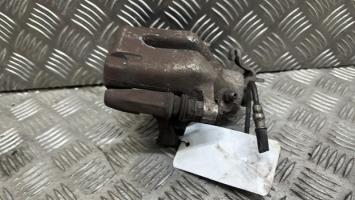 Etrier arriere droit (freinage)