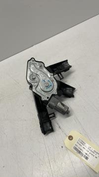 Moteur essuie glace arriere
