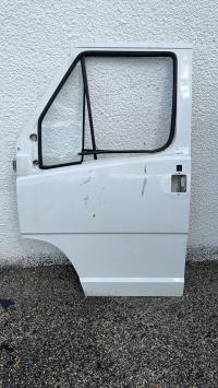 Porte avant gauche