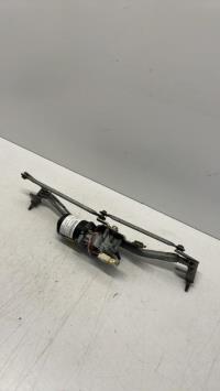 Moteur essuie glace avant