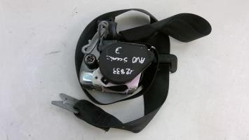 Ceinture avant droit