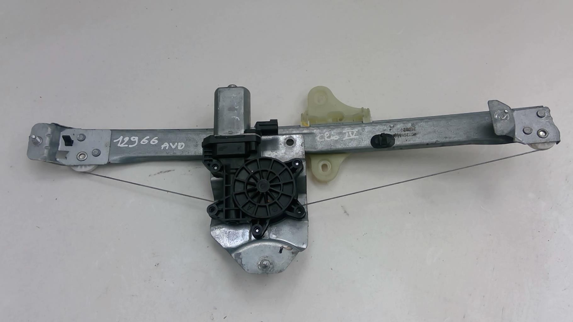 Leve vitre electrique avant droit