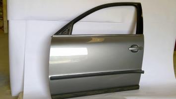 Porte avant gauche