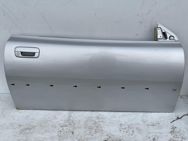 Porte avant droit